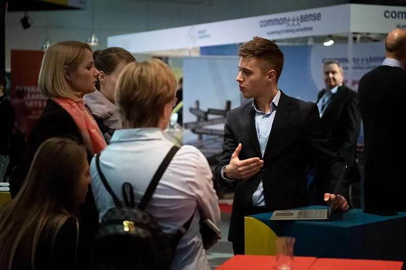 userlane greeting guests at the learntec 2019 trade fair