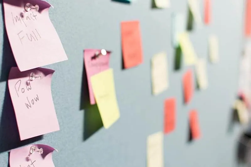 sticky notes to improve customer experience