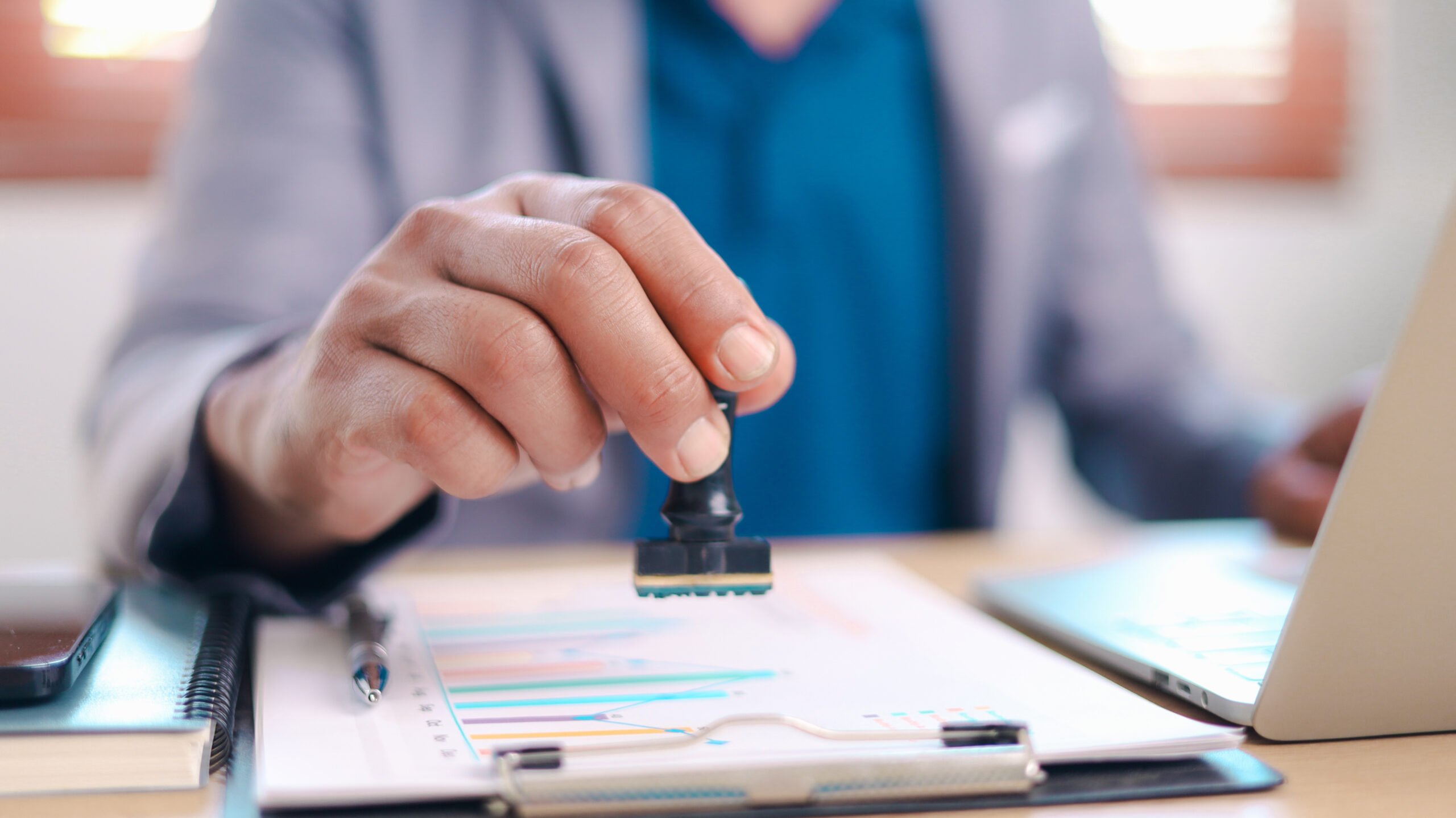 Reduce the cost of insurance <span class="gradient">software</span>